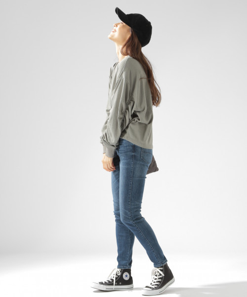 BAYFLOW（ベイフロー）の「ベーシックスキニーデニム 18AW（デニムパンツ・レディース・チャコール/サックスブルー/インディゴブルー/ブラック/ダークブルー・24inch/22inch/26inch/23inch/25inch）」の11枚目の写真