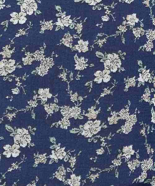 natural couture(ナチュラルクチュール)の「バルーン袖とろみブラウス(シャツ/ブラウス・レディース・ブラック/ベージュ/サックスブルー/ネイビー/グリーン・FREE)」の16枚目の写真