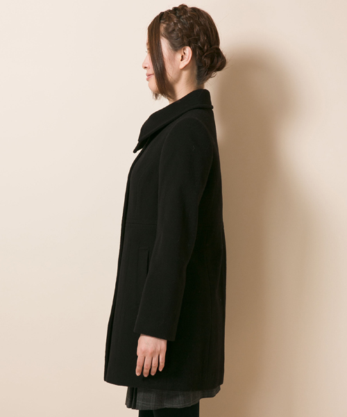 ANY SIS（エニィスィス）の「ソフトウールモッサ　コート（ピーコート・レディース・ブラック系/ブラウン系/ベージュ系/オレンジ系・1/2/3）」の6枚目の写真