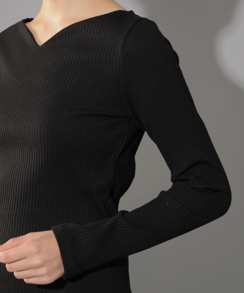 PAGEBOY（ページボーイ）の「リブハートネックロングスリーブ（Tシャツ/カットソー・レディース・ホワイト/ブラック/ピンク/ライトベージュ・FREE）」の10枚目の写真