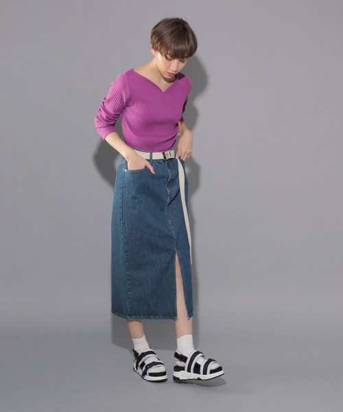 PAGEBOY（ページボーイ）の「リブハートネックロングスリーブ（Tシャツ/カットソー・レディース・ホワイト/ブラック/ピンク/ライトベージュ・FREE）」の22枚目の写真