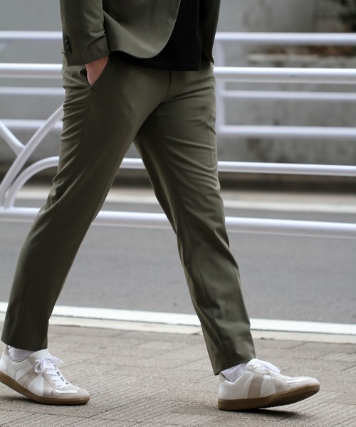 EDIFICE（エディフィス）の「ストレッチギャバ テーパードパンツ（その他パンツ・メンズ・ブラック/ブラウン系その他/カーキ/ブルー系その他・SMALL/MEDIUM/LARGE/X-LARGE）」の10枚目の写真