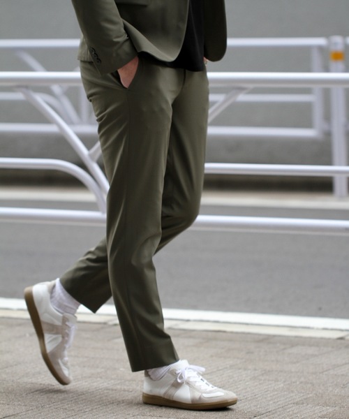 EDIFICE（エディフィス）の「ストレッチギャバ テーパードパンツ（その他パンツ・メンズ・ブラック/ブラウン系その他/カーキ/ブルー系その他・SMALL/MEDIUM/LARGE/X-LARGE）」の14枚目の写真