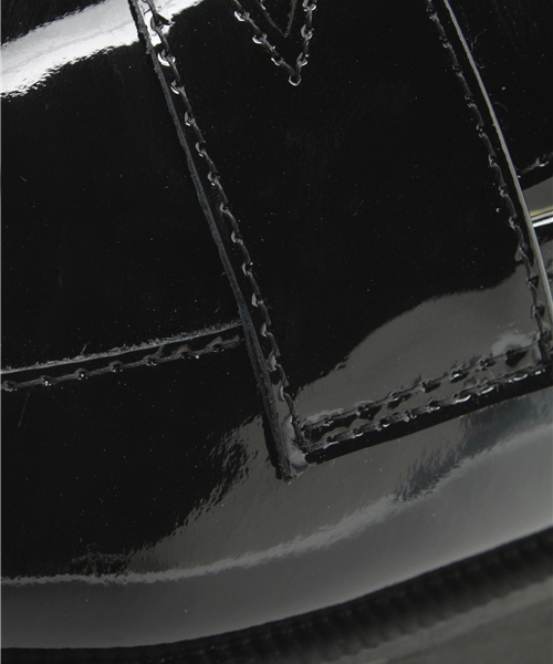 BEAUTY&YOUTH UNITED ARROWS(ビューティーアンドユースユナイテッドアローズ)の「BYMC F-TROUPE エナメルローファー(その他シューズ・レディース・ブラック・38/36/37)」の2枚目の写真