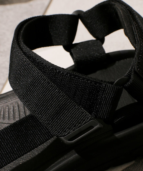 Teva(テバ)の「Teva テバ / HURRICANE XLT 2 ハリケーン XLT 2 スポーツサンダル / 1019234(サンダル・メンズ・ブラック/チャコールグレー/カーキ・26cm/27cm/28cm)」の11枚目の写真