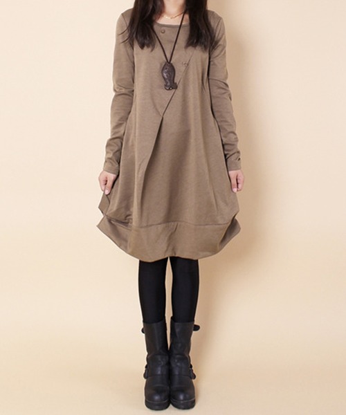 Amulet（アミュレット）の「コクーンシルエットワンピース（ワンピース・レディース・グリーン/ブラウン/グレー/ブラック・M/L/XL）」の11枚目の写真