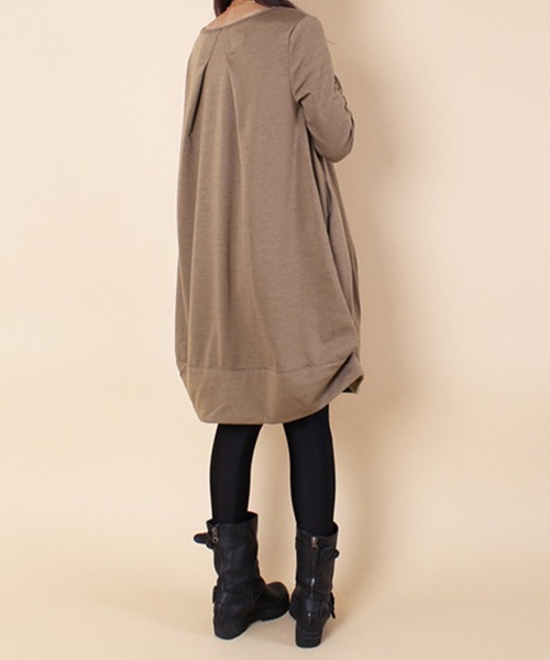 Amulet（アミュレット）の「コクーンシルエットワンピース（ワンピース・レディース・グリーン/ブラウン/グレー/ブラック・M/L/XL）」の9枚目の写真