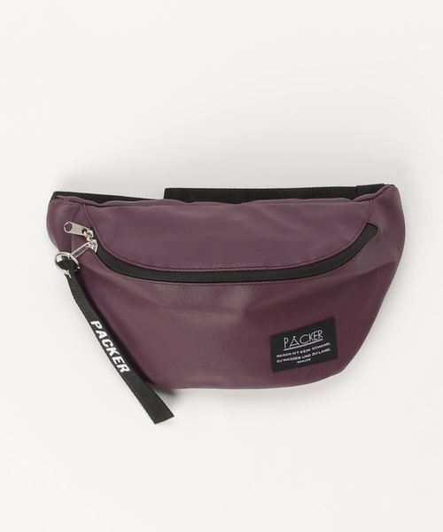 SPRUCE（スプルース）の「メタリックボディバッグ（ボディバッグ/ウエストポーチ・レディース・ブラック/ベージュ/パープル/オフホワイト/シルバー/マスタード・FREE）」の5枚目の写真