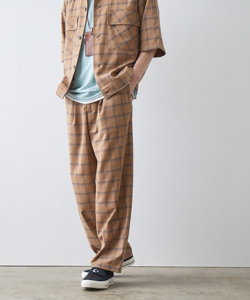 JUNRED（ジュンレッド）の「シャドーチェックＴＲワイドパンツ（その他パンツ・メンズ・ベージュ/ネイビー・S/M/L）」の5枚目の写真