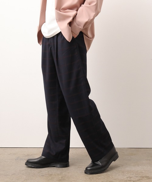 JUNRED（ジュンレッド）の「シャドーチェックＴＲワイドパンツ（その他パンツ・メンズ・ベージュ/ネイビー・S/M/L）」の21枚目の写真