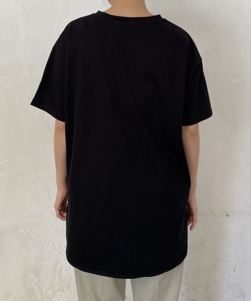 LOWRYS FARM（ローリーズファーム）の「アソートラウンドヘムTEE 887997（Tシャツ/カットソー・レディース・ブラック/アイボリー/ブラック系その他/オフホワイト・FREE）」の15枚目の写真