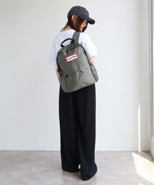 HUNTER（ハンター）の「【HUNTER/ハンター】ORIGINAL NYLON BACKPACK(オリジナルナイロンバッグパック)（バックパック/リュック・レディース・ブラック/ネイビー/レッド/ダークオリーブ・FREE）」の18枚目の写真