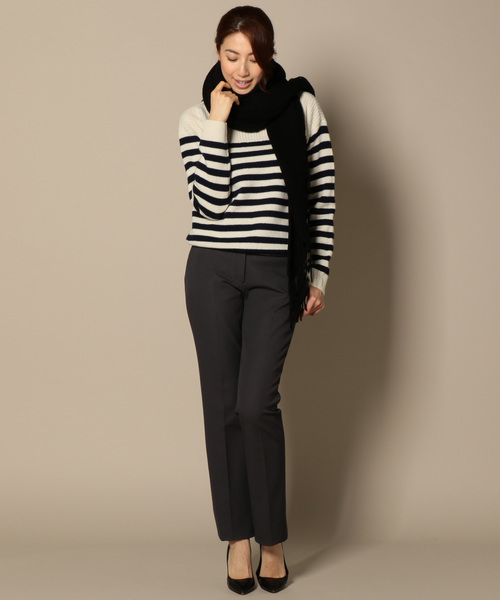 JOSEPH（ジョセフ）の「カシミヤショール CASHMERE SHAWL ストール マフラー（マフラー・レディース・ライトグレー系/ブラック系/ダークグリーン系/ネイビー系7/アイボリー系・F）」の7枚目の写真