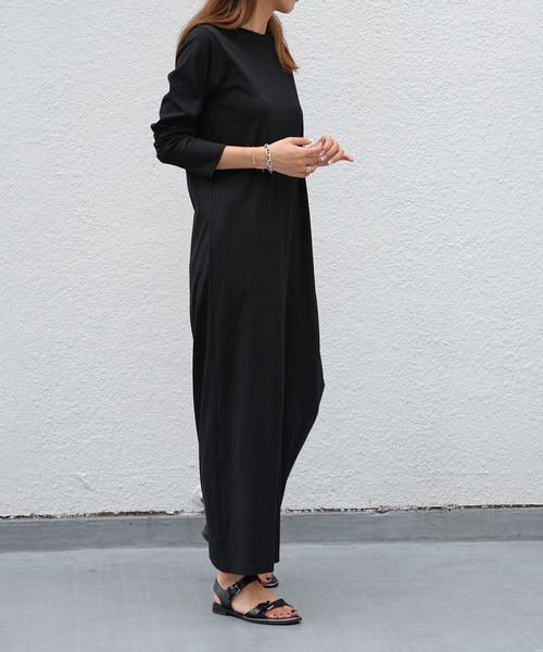 AKTE ワンピース AKTE（アクテ）の「カットソーロングドレス（ワンピース）」 - WEAR