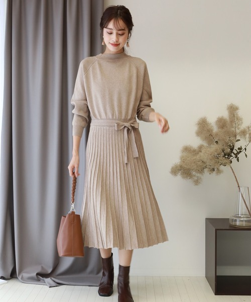 セール プリーツニットワンピース ワンピース Blueeast ブルーイースト のファッション通販 Zozotown