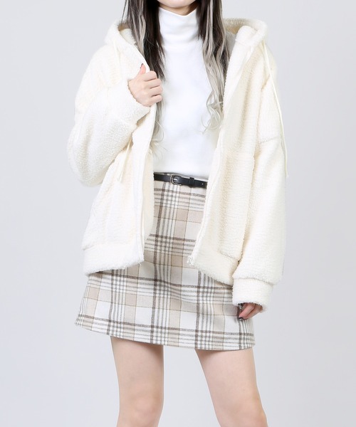 DING（ディング）の「DING/ボアパーカー（パーカー・レディース・ブラック/ブラウン/オフホワイト・FREE）」の2枚目の写真