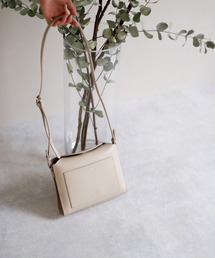 【YAHKI /ヤーキ】スクエアショルダーバッグ◆