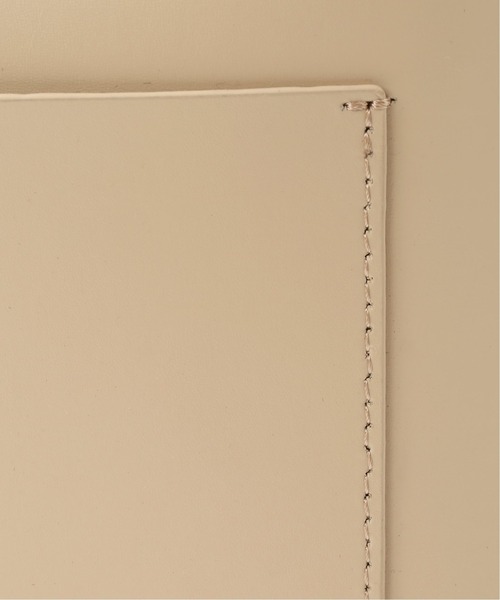 SLOBE IENA（スローブイエナ）の「【YAHKI /ヤーキ】スクエアショルダーバッグ◆（ショルダーバッグ・レディース・ベージュ・FREE）」の3枚目の写真