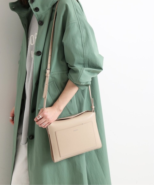 SLOBE IENA（スローブイエナ）の「【YAHKI /ヤーキ】スクエアショルダーバッグ◆（ショルダーバッグ・レディース・ベージュ・FREE）」の18枚目の写真