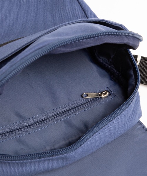 WEGO（ウィゴー）の「WEGO/キャンバスフラップミニショルダーバッグ（ショルダーバッグ・メンズ・ブラック/ブラウン/インディゴブルー/キナリ/その他2/その他1・FREE）」の13枚目の写真