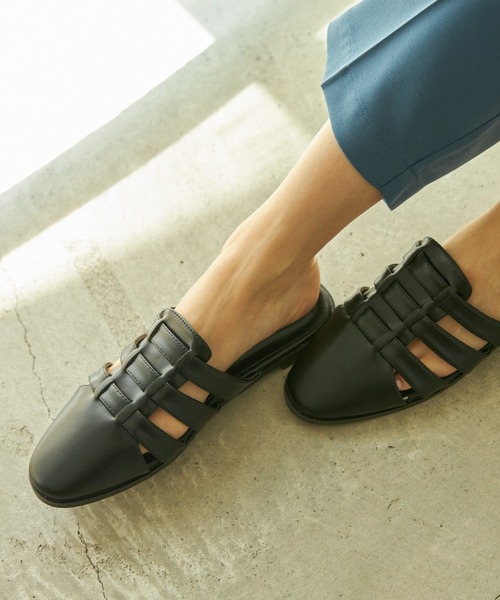 VACANCY（ヴァカンシー）の「メッシュフラットサンダル（サンダル・レディース・ブラック/アイボリー・S/M/L）」の10枚目の写真