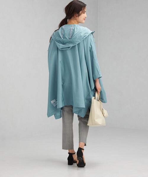 Traditional Weatherwear(トラディショナルウェザーウェア)の「【WORK TRIP OUTFITS】【 Traditional Weatherwear 】★WTO レイン パーカー ポンチョ(レインコート/ポンチョ・レディース・ライトブルー/ベージュ・FREE)」の3枚目の写真