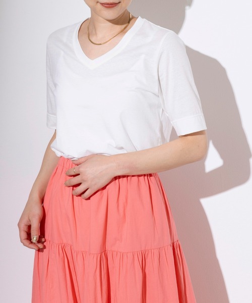PICCIN(ピッチン)の「【日本製】V衿ドライタッチTシャツ(Tシャツ/カットソー・レディース・ブラック/オフホワイト/ブルー・M)」の15枚目の写真
