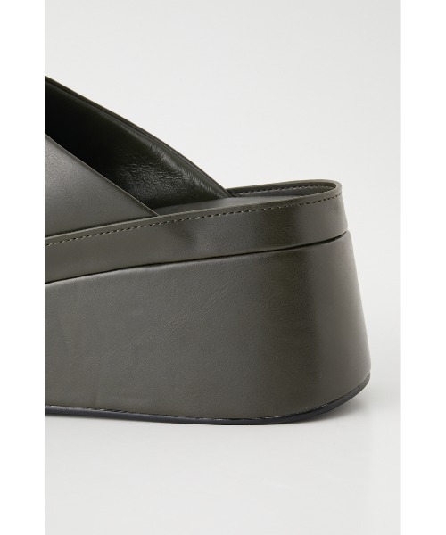 THROW by SLY(スローバイスライ)の「THROW MINIMAL SANDAL ミニマル サンダル(サンダル・レディース・イエロー/アイボリー/ダークカーキ・SMALL/MEDIUM/LARGE)」の15枚目の写真