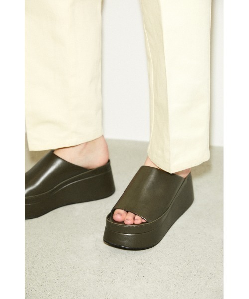 おトク情報がいっぱい！ THROW SANDAL MINIMAL SLY（スローバイスライ）の「THROW by 靴