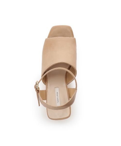 REDYAZEL（レディアゼル）の「スクエアトゥ合皮コルクソールサンダル（サンダル・レディース・ベージュ/ブラウン/ブラック・SMALL/MEDIUM/LARGE）」の9枚目の写真