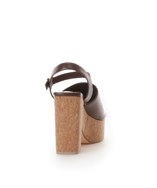REDYAZEL（レディアゼル）の「スクエアトゥ合皮コルクソールサンダル（サンダル・レディース・ベージュ/ブラウン/ブラック・SMALL/MEDIUM/LARGE）」の17枚目の写真