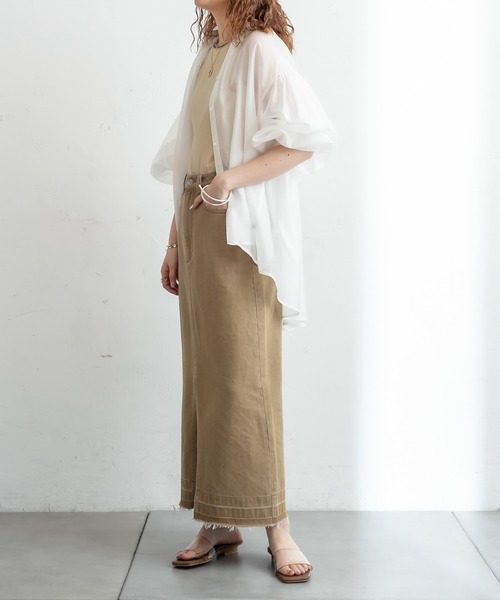 mystic（ミスティック）の「デニムスリットタイトスカート（デニムスカート・レディース・ブラック/ベージュ/ブルー/アイボリー・1/2）」の16枚目の写真