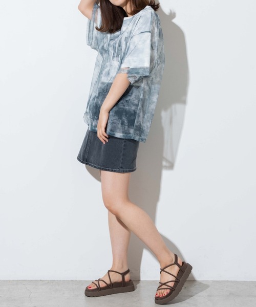 WEGO（ウィゴー）の「WEGO/タイダイチュールカレッジロゴTシャツ（Tシャツ/カットソー・レディース・ブルー/ブラウン・FREE）」の19枚目の写真