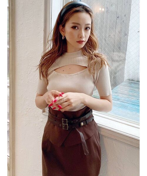 RESEXXY（リゼクシー）の「バスト切り替え2WAYトップス（ニット/セーター・レディース・ホワイト/ブラック/ベージュ/ブラウン・FREE）」の10枚目の写真