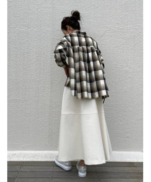 BEARDSLEY（ビアズリー）の「チェック襟付きプルオーバー（シャツ/ブラウス・レディース・ベージュ/ブラック・FREE）」の11枚目の写真