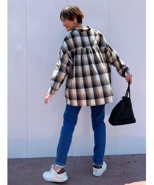 BEARDSLEY（ビアズリー）の「チェック襟付きプルオーバー（シャツ/ブラウス・レディース・ベージュ/ブラック・FREE）」の8枚目の写真