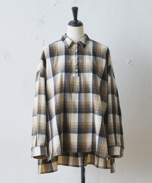 BEARDSLEY（ビアズリー）の「チェック襟付きプルオーバー（シャツ/ブラウス・レディース・ベージュ/ブラック・FREE）」の17枚目の写真