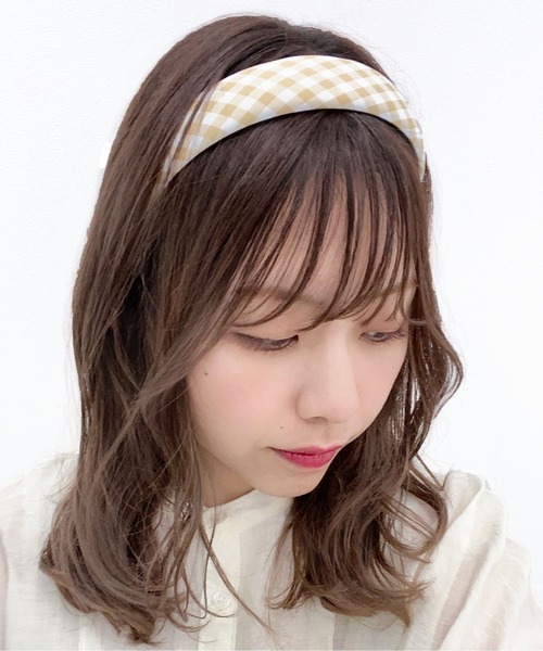 PairPair(ペアペア)の「ギンガムカチューシャ(カチューシャ・レディース・ブラック/ベージュ・FREE)」の2枚目の写真