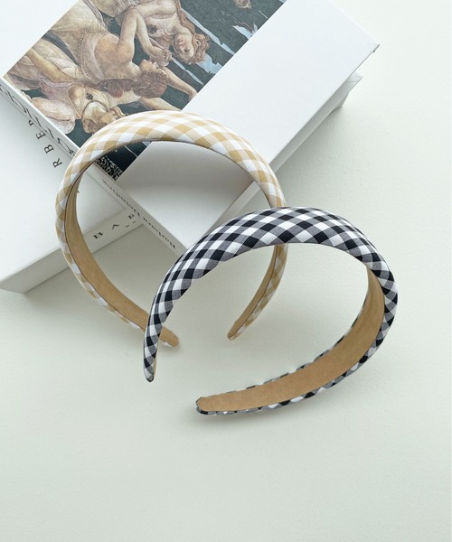 PairPair(ペアペア)の「ギンガムカチューシャ(カチューシャ・レディース・ブラック/ベージュ・FREE)」の5枚目の写真