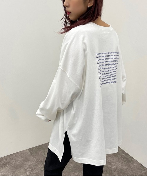 apres jour mignon(アプレジュールミニョン)の「BIGスリットロンT【ZOZOTOWN限定アイテム】(Tシャツ/カットソー・レディース・その他/ブルー系その他/ホワイト系その他/オフホワイト/ナチュラル/ブラック/ブラック系その他・X-LARGE/フリー)」の6枚目の写真