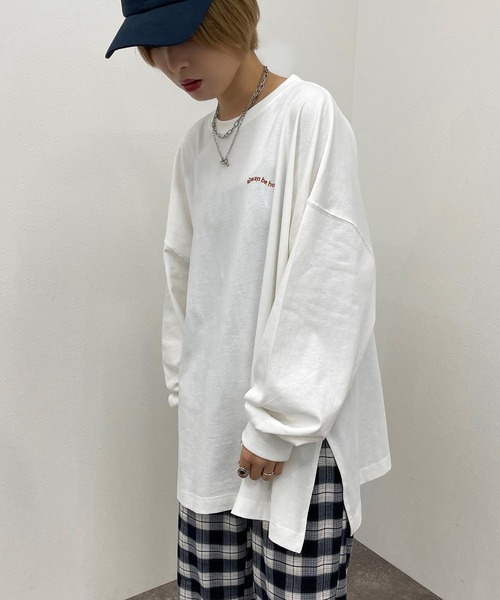 apres jour mignon(アプレジュールミニョン)の「BIGスリットロンT【ZOZOTOWN限定アイテム】(Tシャツ/カットソー・レディース・その他/ブルー系その他/ホワイト系その他/オフホワイト/ナチュラル/ブラック/ブラック系その他・X-LARGE/フリー)」の13枚目の写真