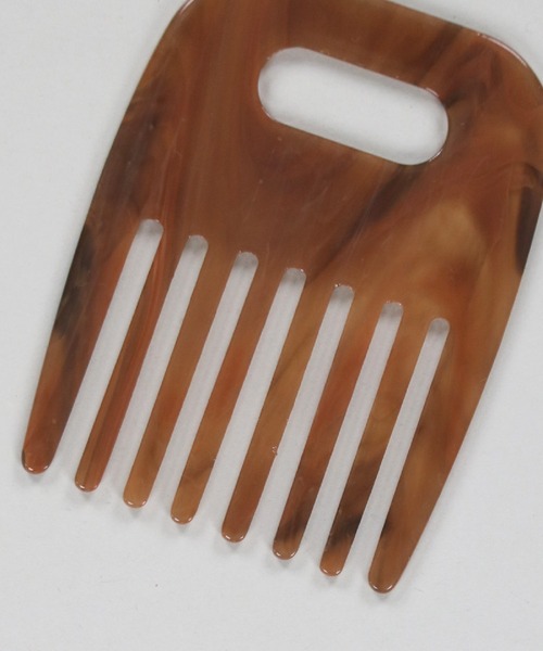 SPINNS（スピンズ）の「アクリルヘアコーム（その他ヘアアクセサリー・レディース・ホワイト/ブラウン・ONESIZE）」の8枚目の写真