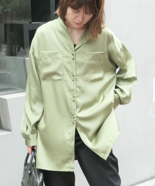 CORNERS（コーナーズ）の「ヴィンテージサテンダブルボタンシャツ（シャツ/ブラウス・レディース・ベージュ系その他/グリーン系その他/ブルー/オレンジ・M）」の2枚目の写真