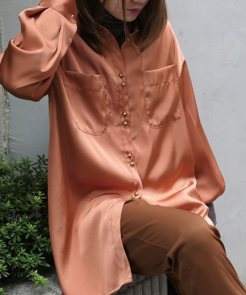 CORNERS（コーナーズ）の「ヴィンテージサテンダブルボタンシャツ（シャツ/ブラウス・レディース・ベージュ系その他/グリーン系その他/ブルー/オレンジ・M）」の4枚目の写真