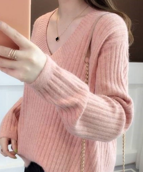 ACT（アクト）の「モヘアタッチ Vネック リブニット（ニット/セーター・レディース・ベージュ/グリーン/イエロー/ピンク/アイボリー・FREE）」の5枚目の写真