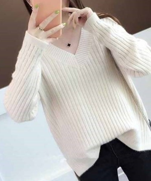 ACT（アクト）の「モヘアタッチ Vネック リブニット（ニット/セーター・レディース・ベージュ/グリーン/イエロー/ピンク/アイボリー・FREE）」の14枚目の写真