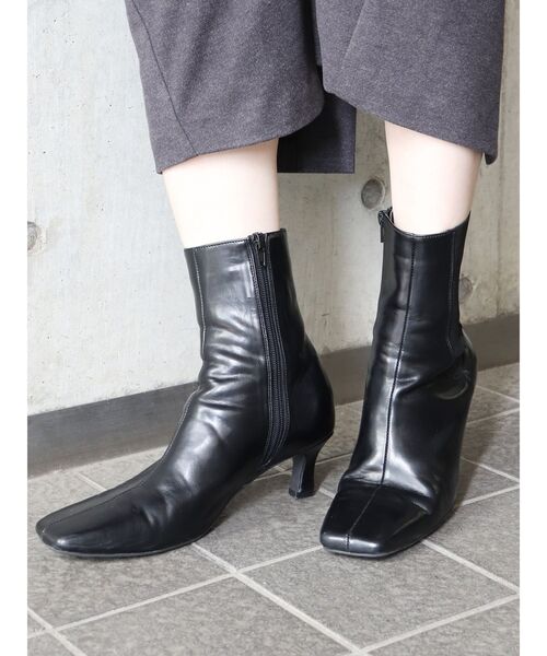 MURUA（ムルーア）の「スキニーフィットブーツ（ブーツ・レディース・アイボリー/ブラック/その他1・35/36/37）」の3枚目の写真