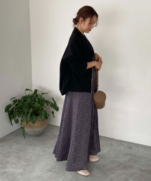 Doux archives(ドゥアルシーヴ)の「WOOLLY Vノーカラーショートジャケット(ノーカラージャケット・レディース・アイボリー/ブラック/モカ・MEDIUM)」の10枚目の写真