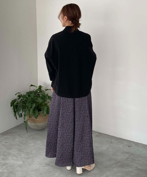 Doux archives(ドゥアルシーヴ)の「WOOLLY Vノーカラーショートジャケット(ノーカラージャケット・レディース・アイボリー/ブラック/モカ・MEDIUM)」の17枚目の写真