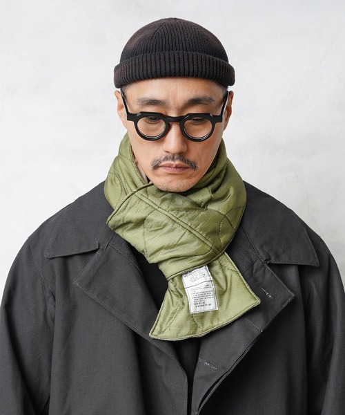 MILITARY（ミリタリー）の「新品 米軍 M-65フィールドパンツライナー リメイクマフラー（テーラードジャケット・メンズ・オリーブ系/オリーブ系2・ONE SIZE）」の2枚目の写真